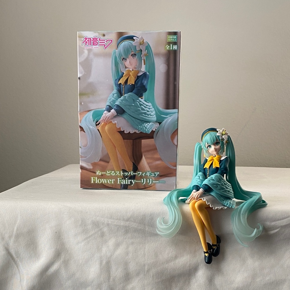 Hatsune Miku Flower Fairy Figure